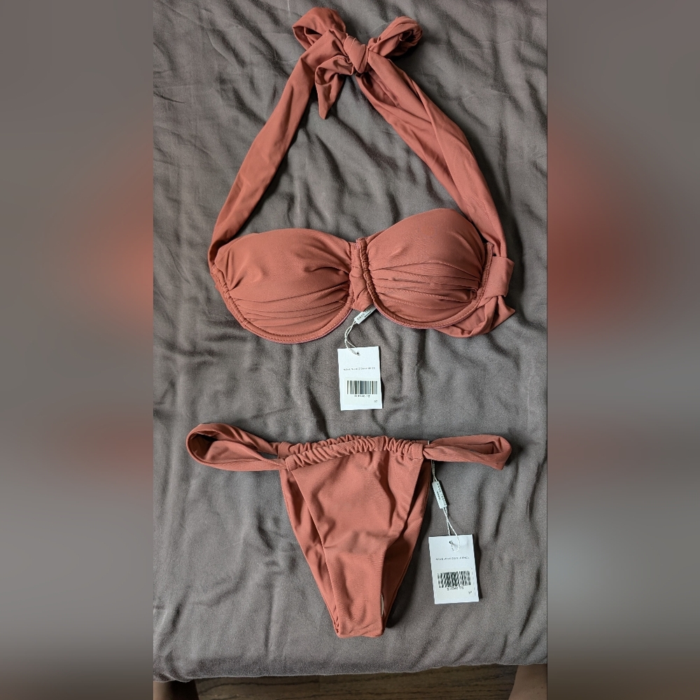NWT Aqua Tropic Bikini